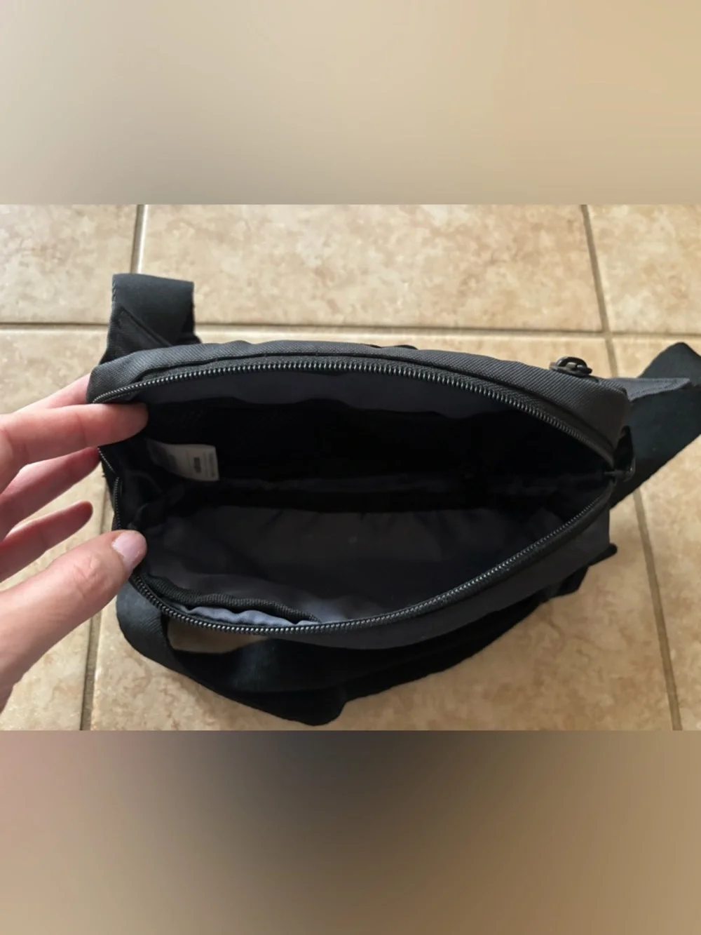 Gently Used - Adidas Must Have 2 Fanny Pack Waist Belt Crossbody - Black - Picture 4 of 6
